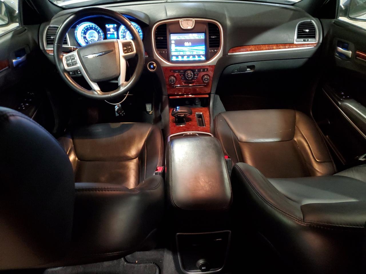 2014 Chrysler 300 VIN 2C3CCARG8EH232878 Copart auction photo, front end / minor dent/scratches damage thumbnail 8