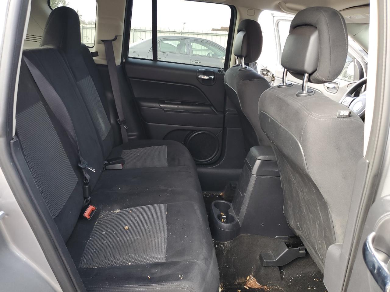 2016 Jeep Compass VIN 1C4NJCBA6GD621837 Copart auction photo, front end / side damage thumbnail 12