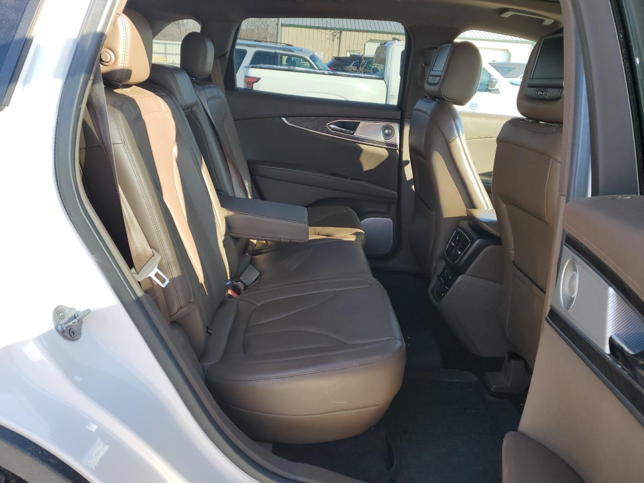 2017 Lincoln MKX VIN 2LMPJ8LR4HBL20193 Copart auction photo, front end damage thumbnail 10