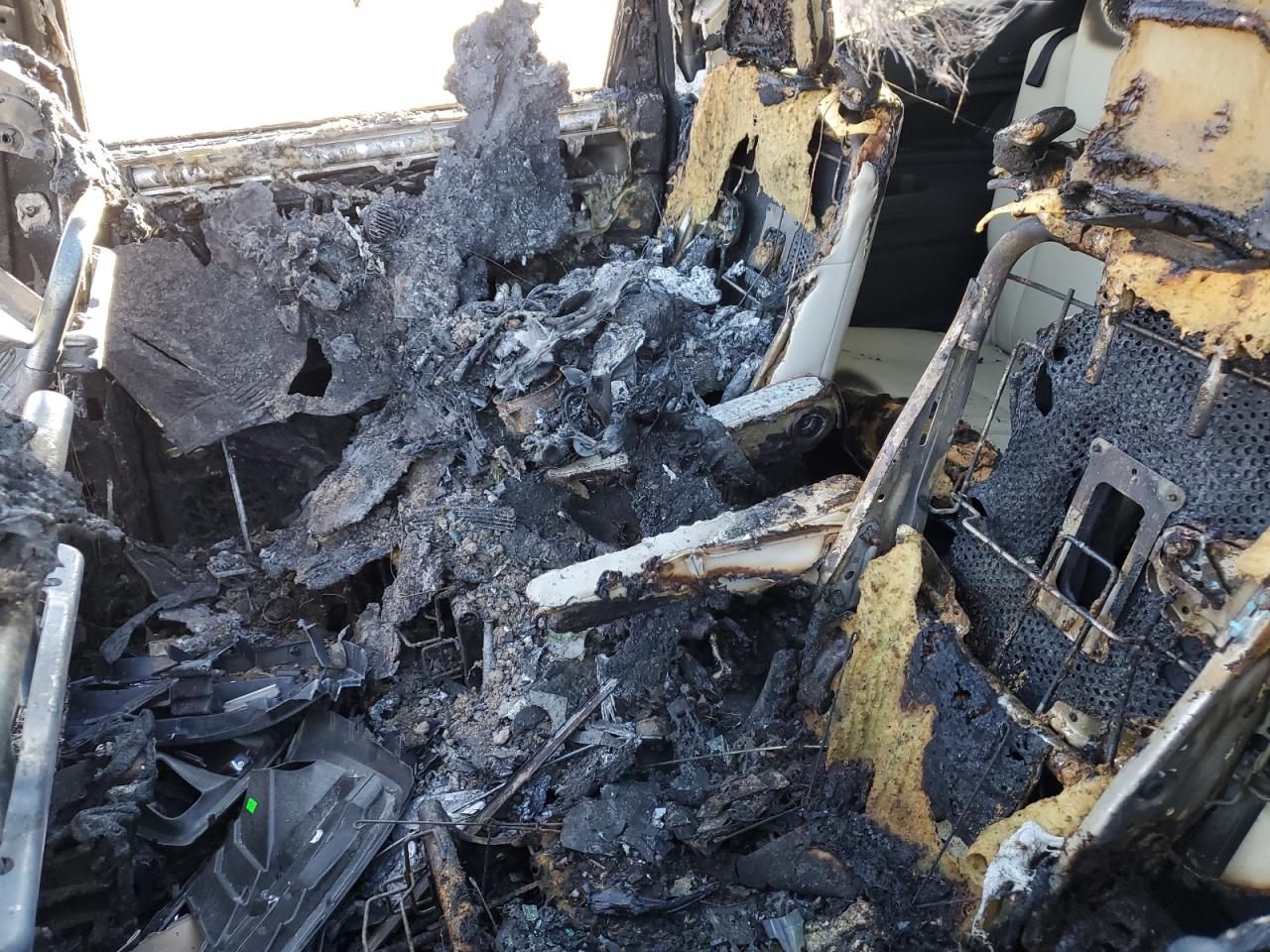 2020 Subaru Ascent VIN 4S4WMAPD5L3462632 Copart auction photo, burn - interior / burn - engine damage thumbnail 10