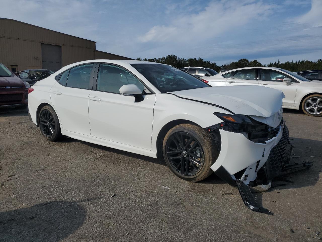 2025 Toyota Camry VIN 4T1DAACK3SU063909 Copart auction photo, front end damage thumbnail 4