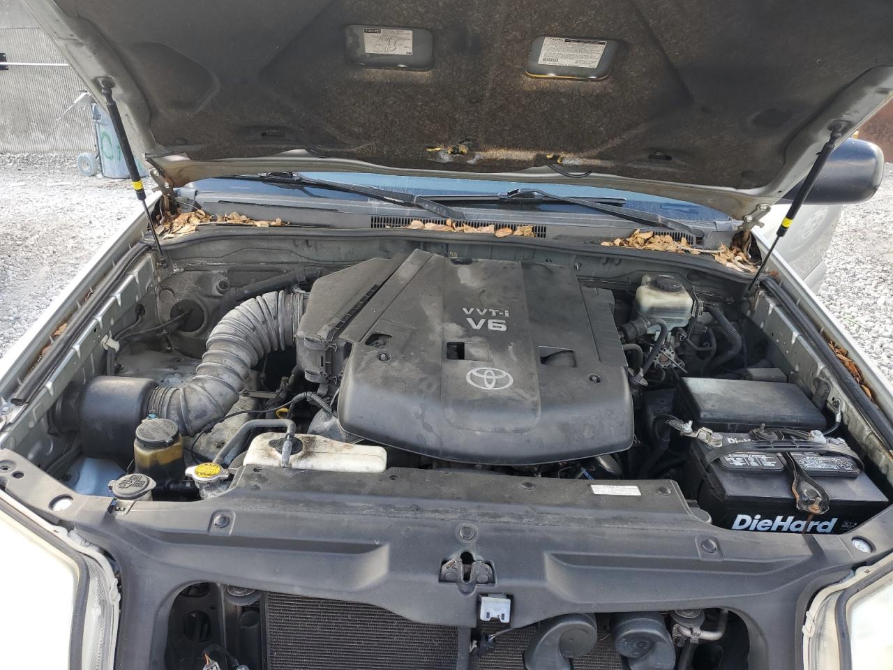 2006 Toyota 4Runner VIN JTEZU14R568062042 Copart auction photo, minor dent/scratches damage thumbnail 12