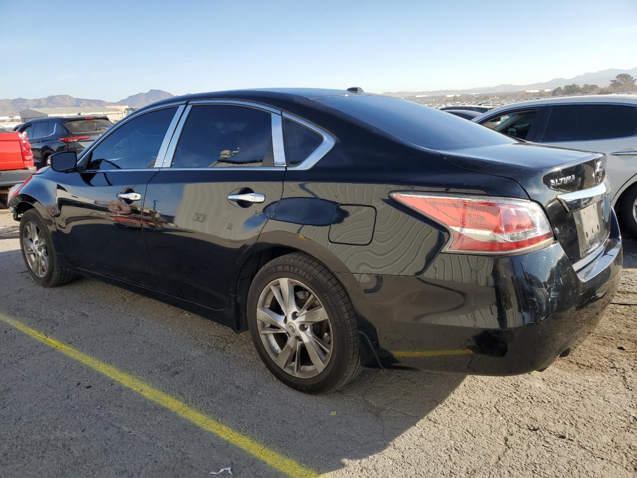 2015 Nissan Altima VIN 1N4AL3APXFC182666 Copart auction photo, front end damage thumbnail 2