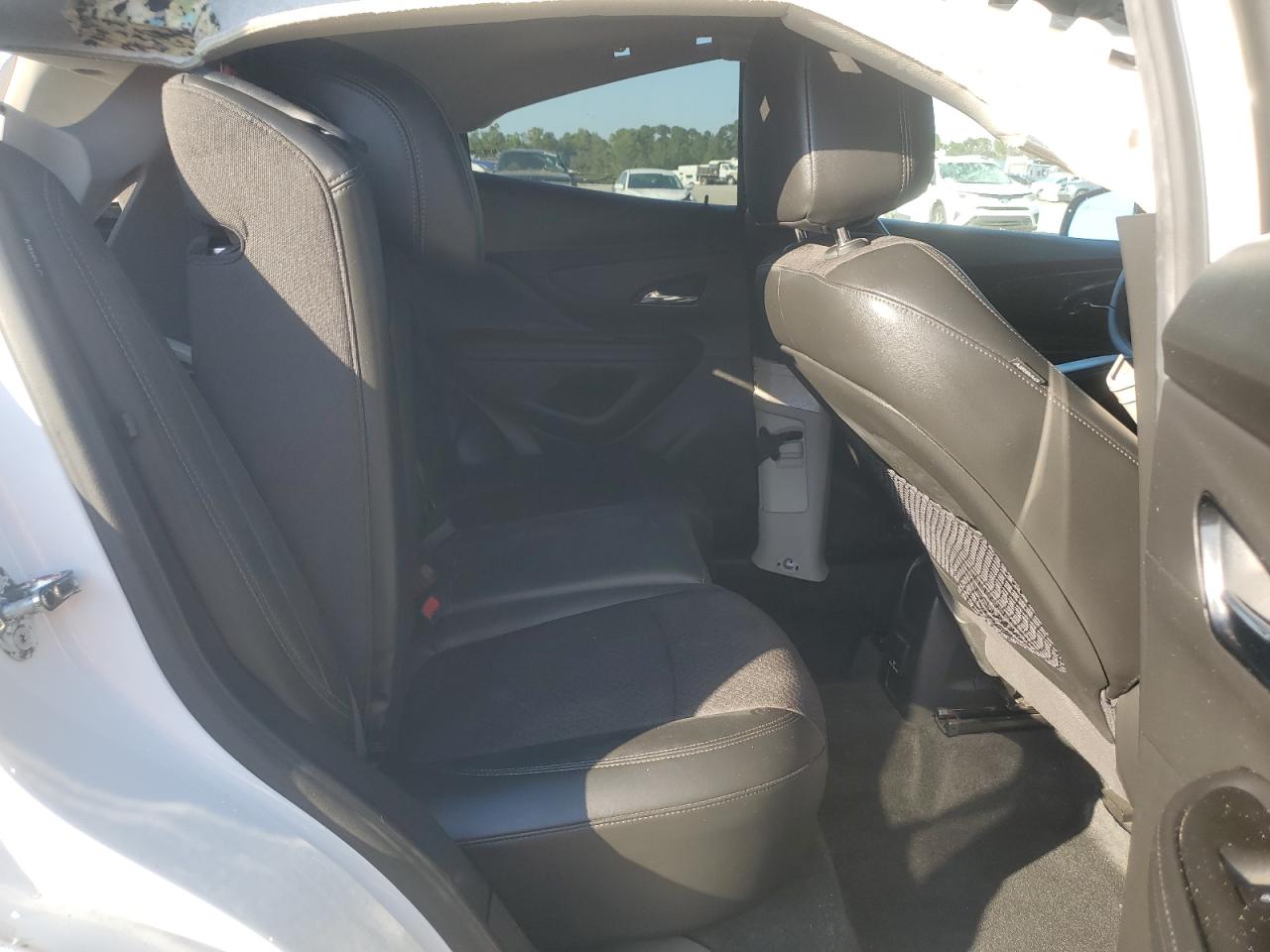 2021 Buick Encore VIN KL4CJASB5MB306372 Copart auction photo, top/roof / water/flood damage thumbnail 11