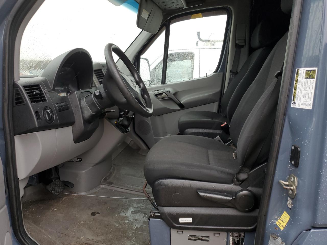 2018 Mercedes-Benz Sprinter VIN WD3PE7CDXJP646317 Copart auction photo, mechanical / normal wear damage thumbnail 7