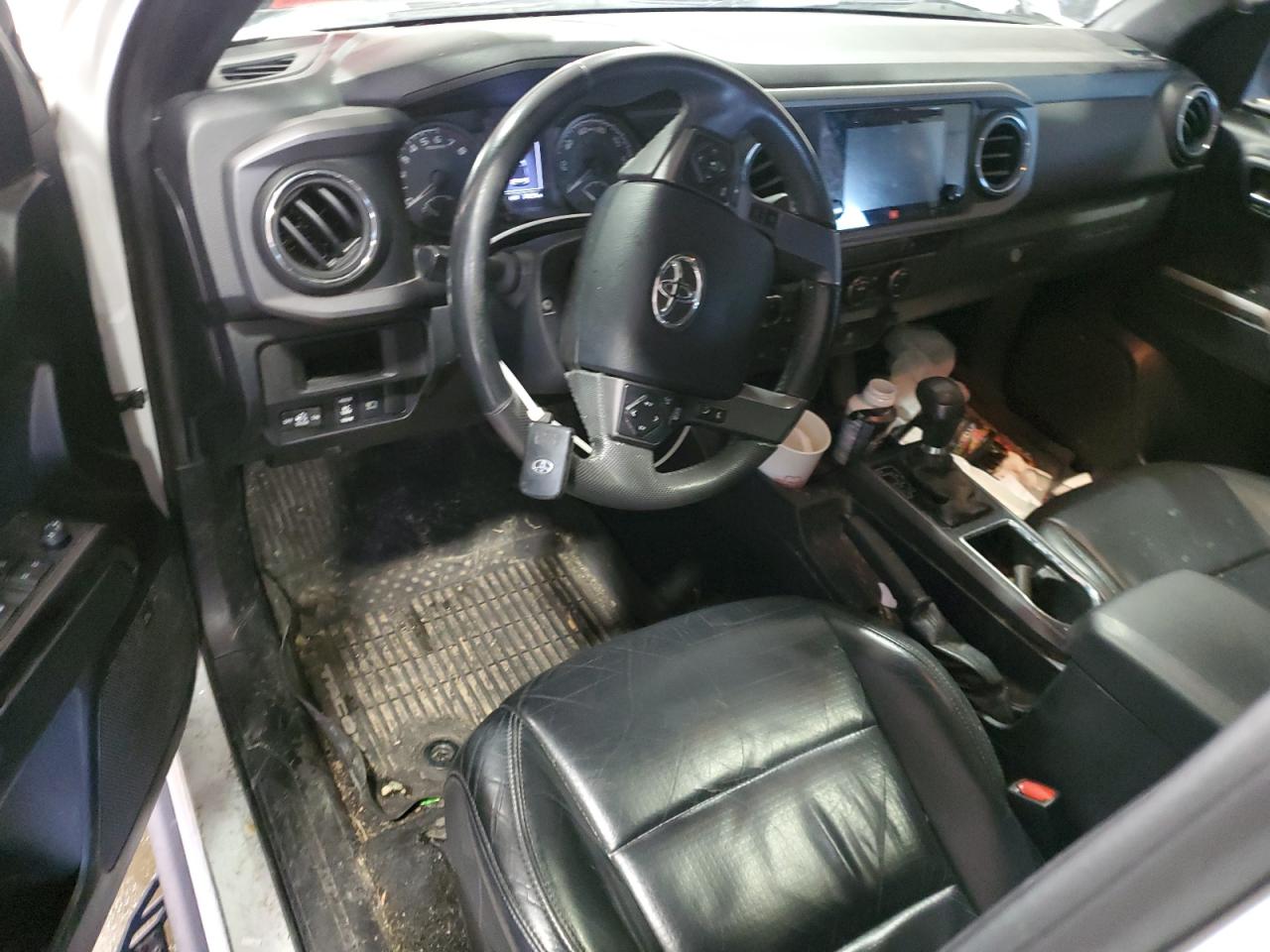 2019 Toyota Tacoma VIN 5TFCZ5AN5KX203437 Copart auction photo, rear end / front end damage thumbnail 8