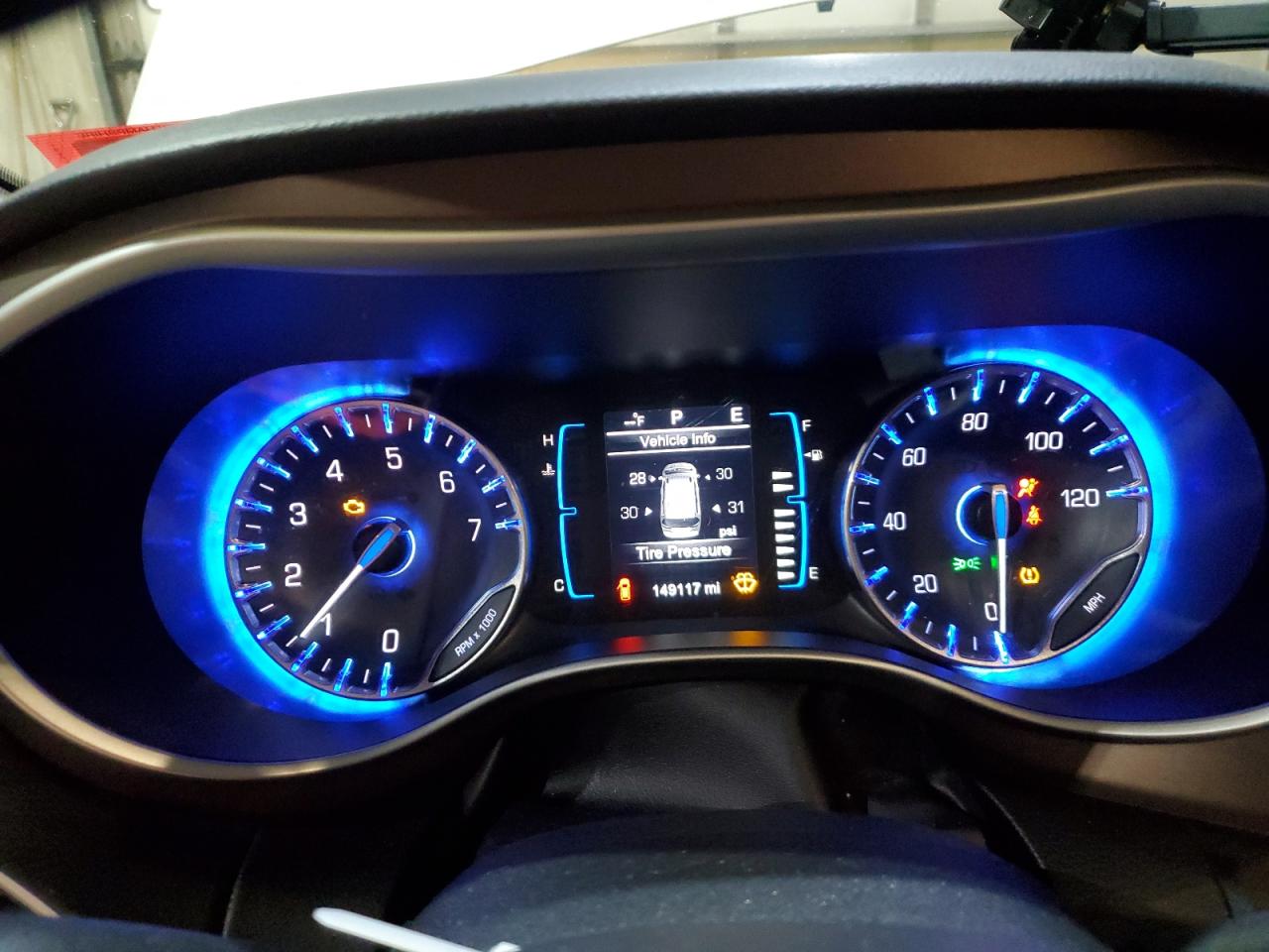 2017 Chrysler Pacifica VIN 2C4RC1BG0HR668316 Copart auction photo, front end / side damage thumbnail 9
