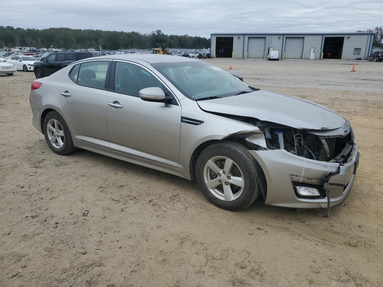 2015 KIA Optima VIN KNAGM4A75F5573488 Copart auction photo, front end damage thumbnail 4