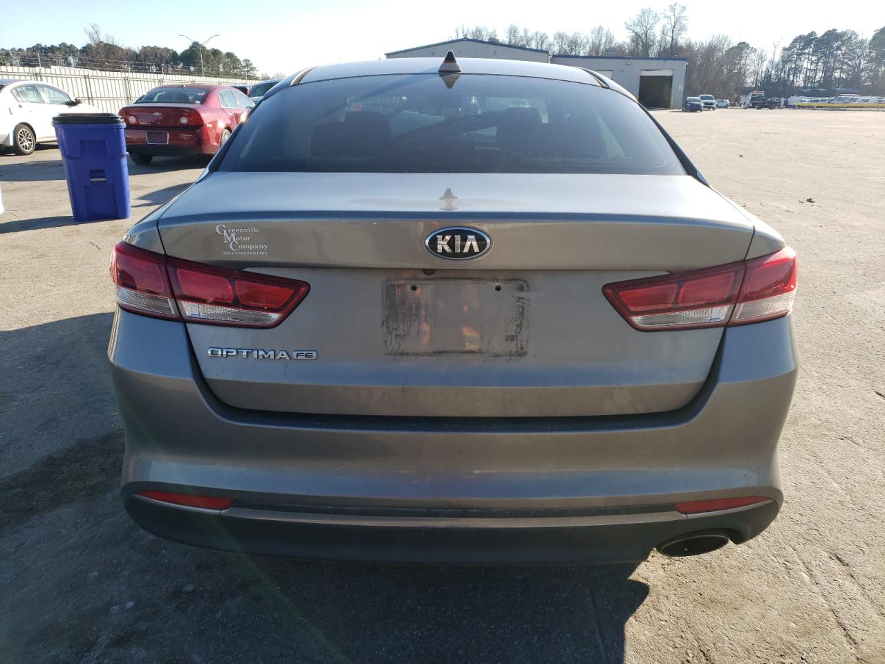 2017 KIA Optima VIN 5XXGT4L38HG125342 Copart auction photo, front end / side damage thumbnail 6