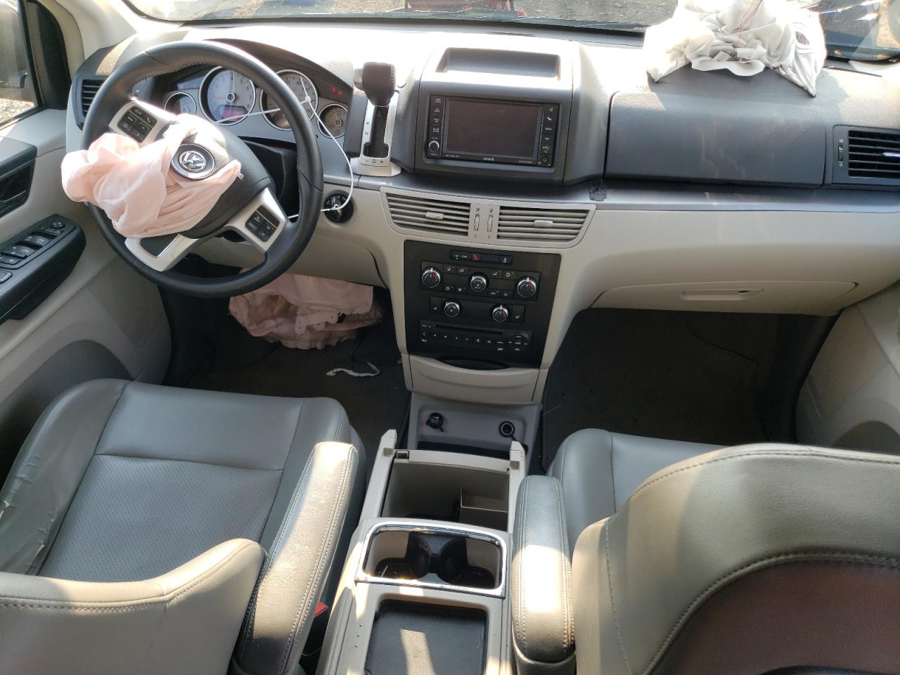 2012 Volkswagen Routan VIN 2C4RVABG0CR354488 Copart auction photo, front end damage thumbnail 8