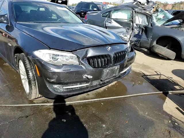 2013 BMW 5er VIN WBAFU7C59DDU66889 Copart auction photo, front end damage thumbnail 13