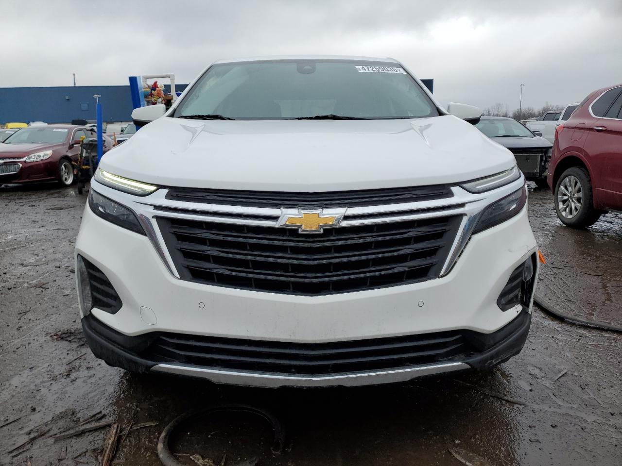 2022 Chevrolet Equinox VIN 3GNAXJEV1NL106162 Copart auction photo, all over damage thumbnail 5