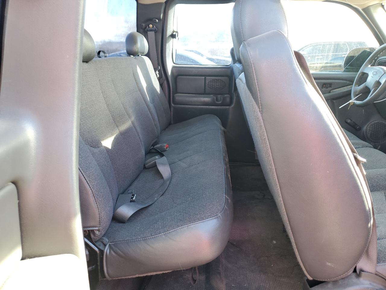2004 Chevrolet Silverado VIN 1GCEC19X44Z288366 Copart auction photo, side / rear end damage thumbnail 10