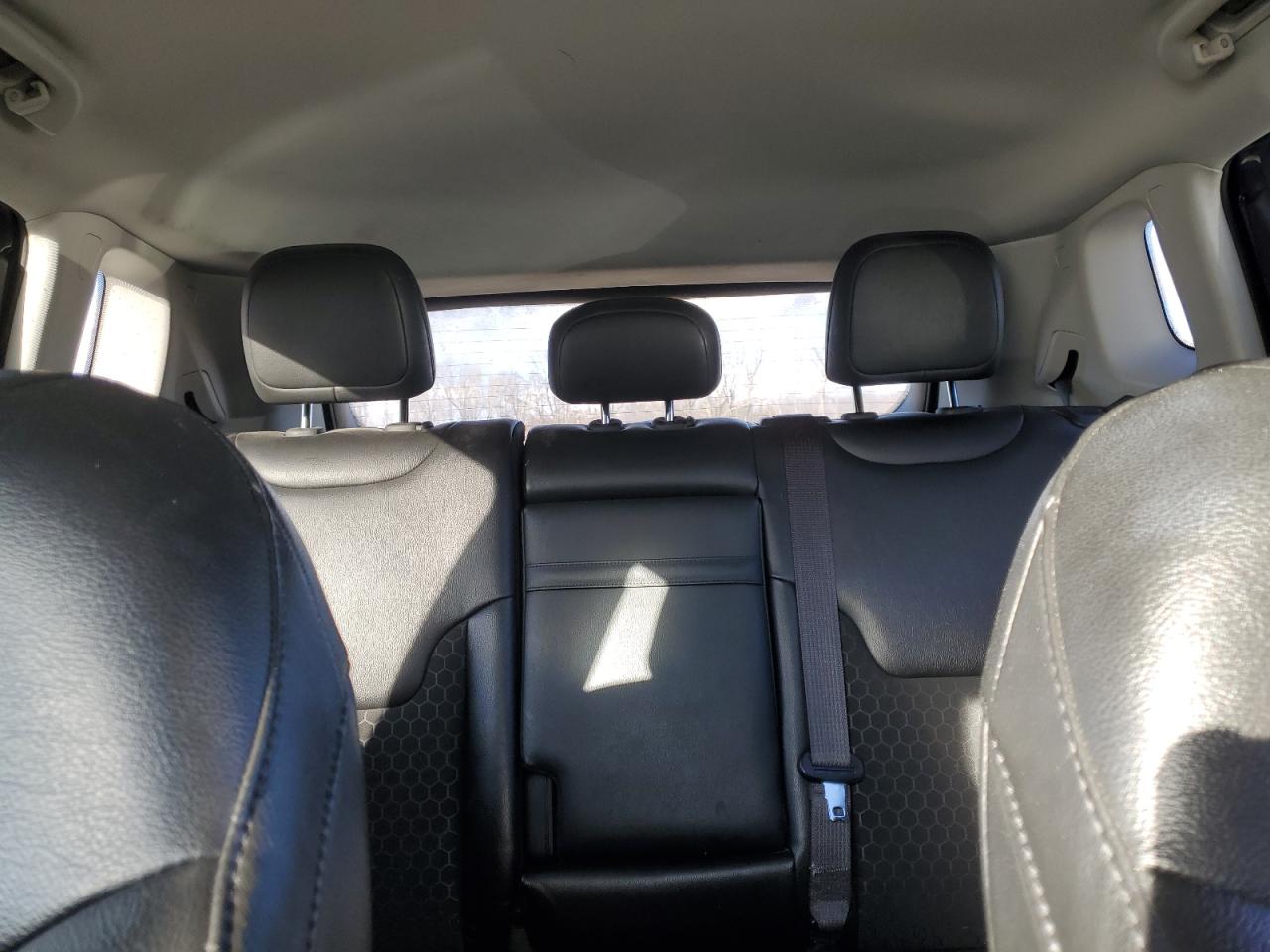 2020 Jeep Compass VIN 3C4NJDBB4LT124692 Copart auction photo, front end / minor dent/scratches damage thumbnail 10