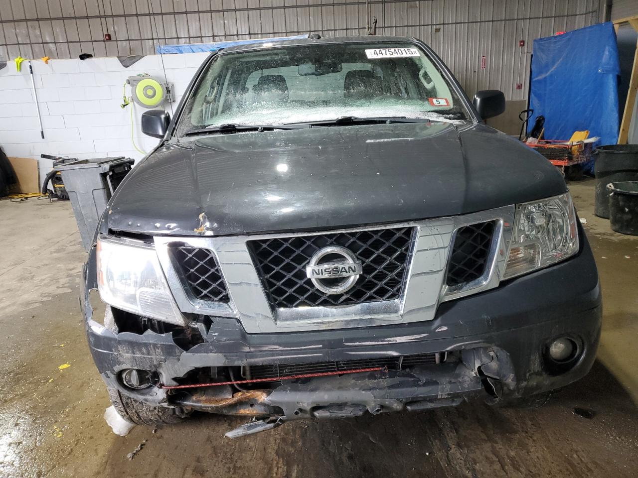 2013 Nissan Navara (Frontier) VIN 1N6AD0EV4DN748737 Copart auction photo, front end / minor dent/scratches damage thumbnail 5