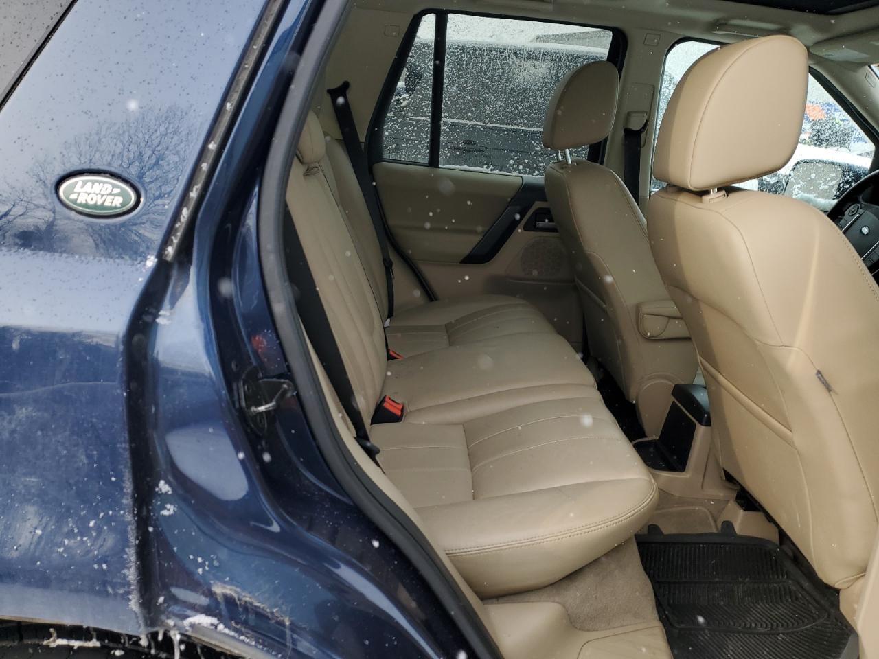 2013 Land Rover LR2 VIN SALFR2BG4DH375802 Copart auction photo, rear end damage thumbnail 11