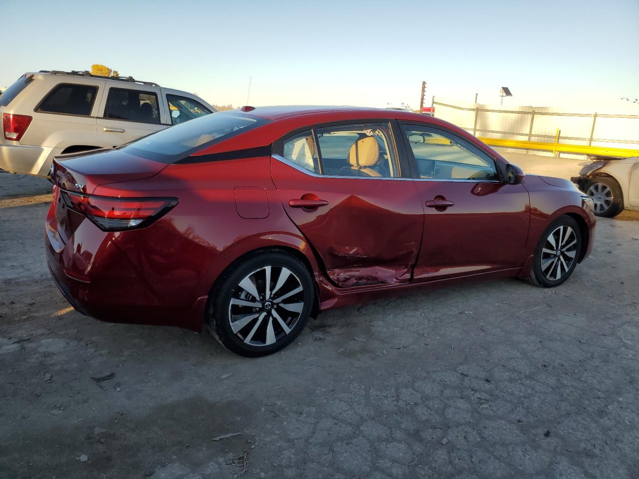 2022 Nissan Sentra VIN 3N1AB8CVXNY238748 Copart auction photo, side / minor dent/scratches damage thumbnail 3
