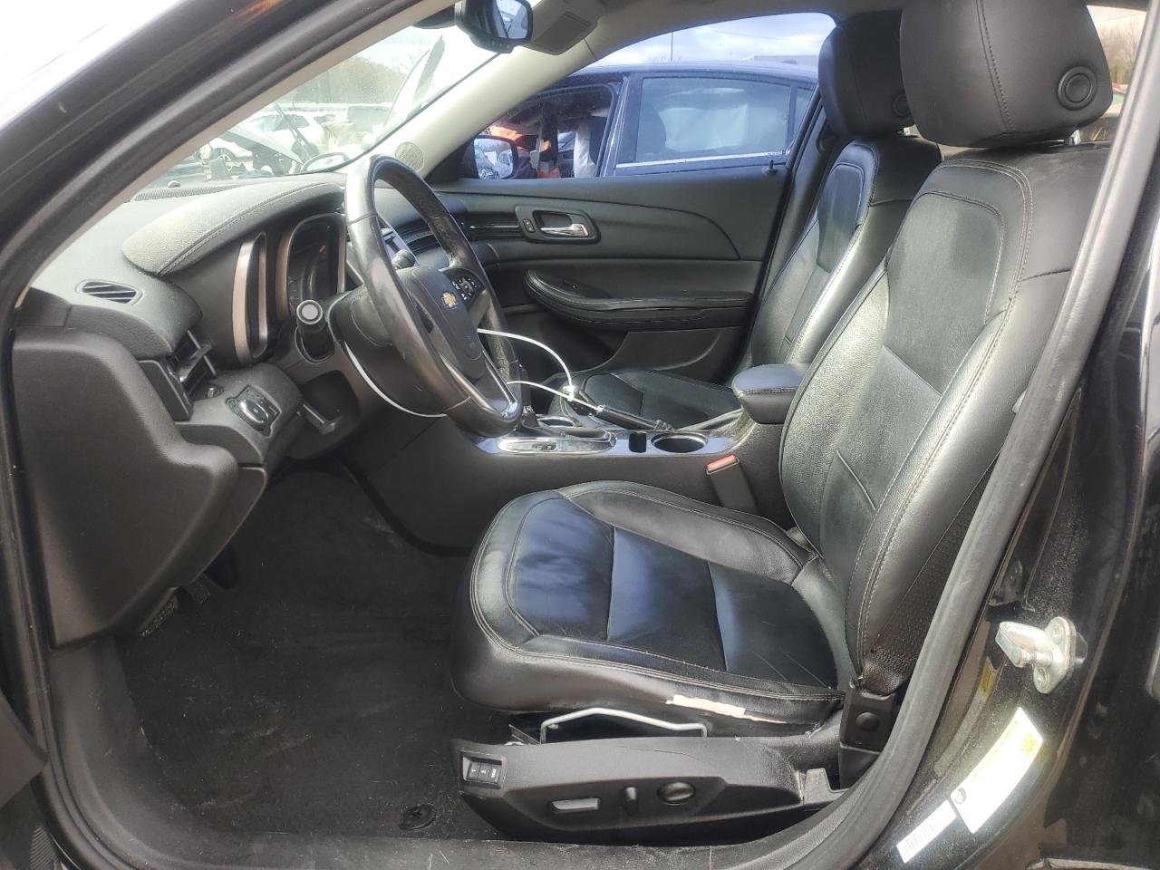 2015 Chevrolet Malibu VIN 1G11F5SL3FF118601 Copart auction photo, front end / side damage thumbnail 7