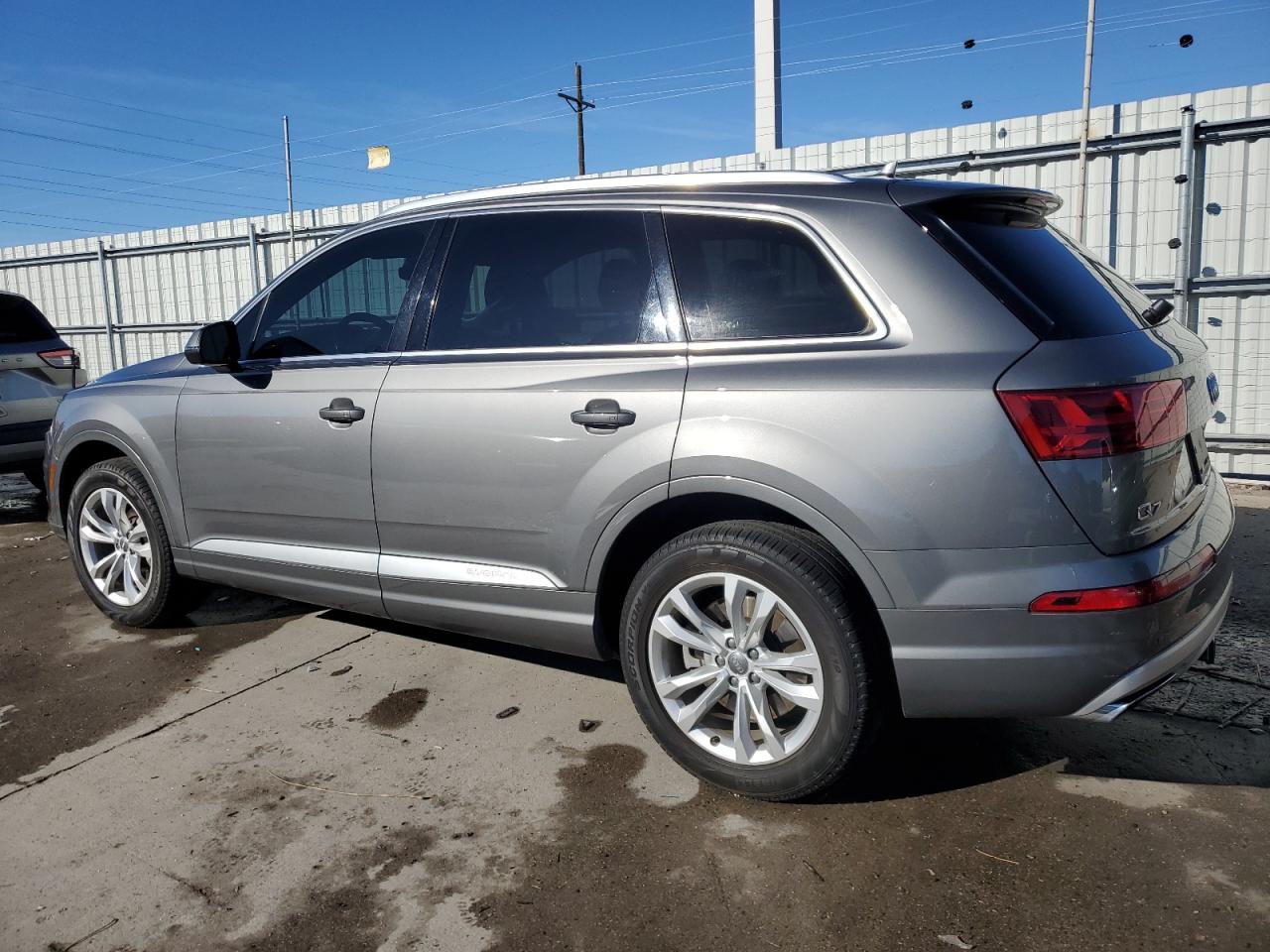 2017 Audi Q7 VIN WA1LHAF78HD039966 Copart auction photo, front end / side damage thumbnail 2
