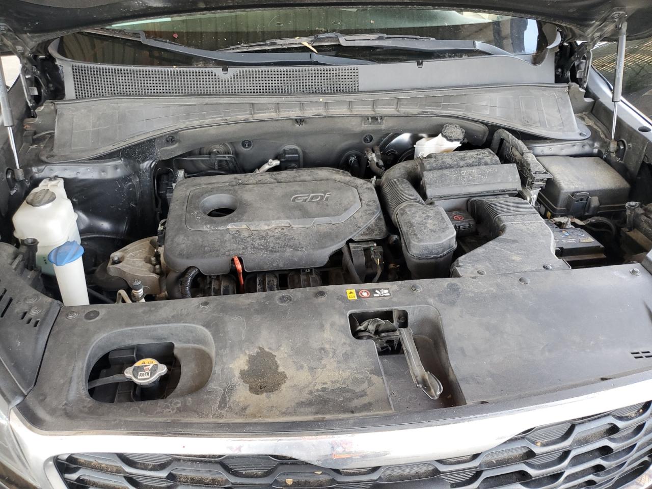 2019 KIA Sorento VIN 5XYPG4A34KG554486 Copart auction photo, all over damage thumbnail 11