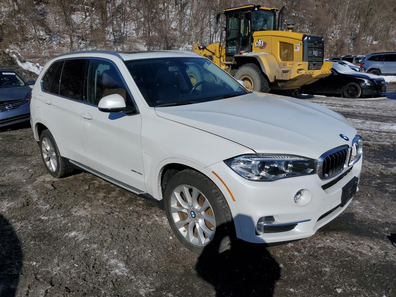 2014 BMW X5 VIN 5UXKR0C52E0K45099 Copart auction photo, front end / minor dent/scratches damage thumbnail 4