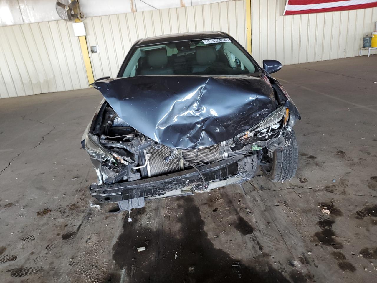 2019 Toyota Corolla VIN 2T1BURHE3KC175286 Copart auction photo, front end / minor dent/scratches damage thumbnail 5