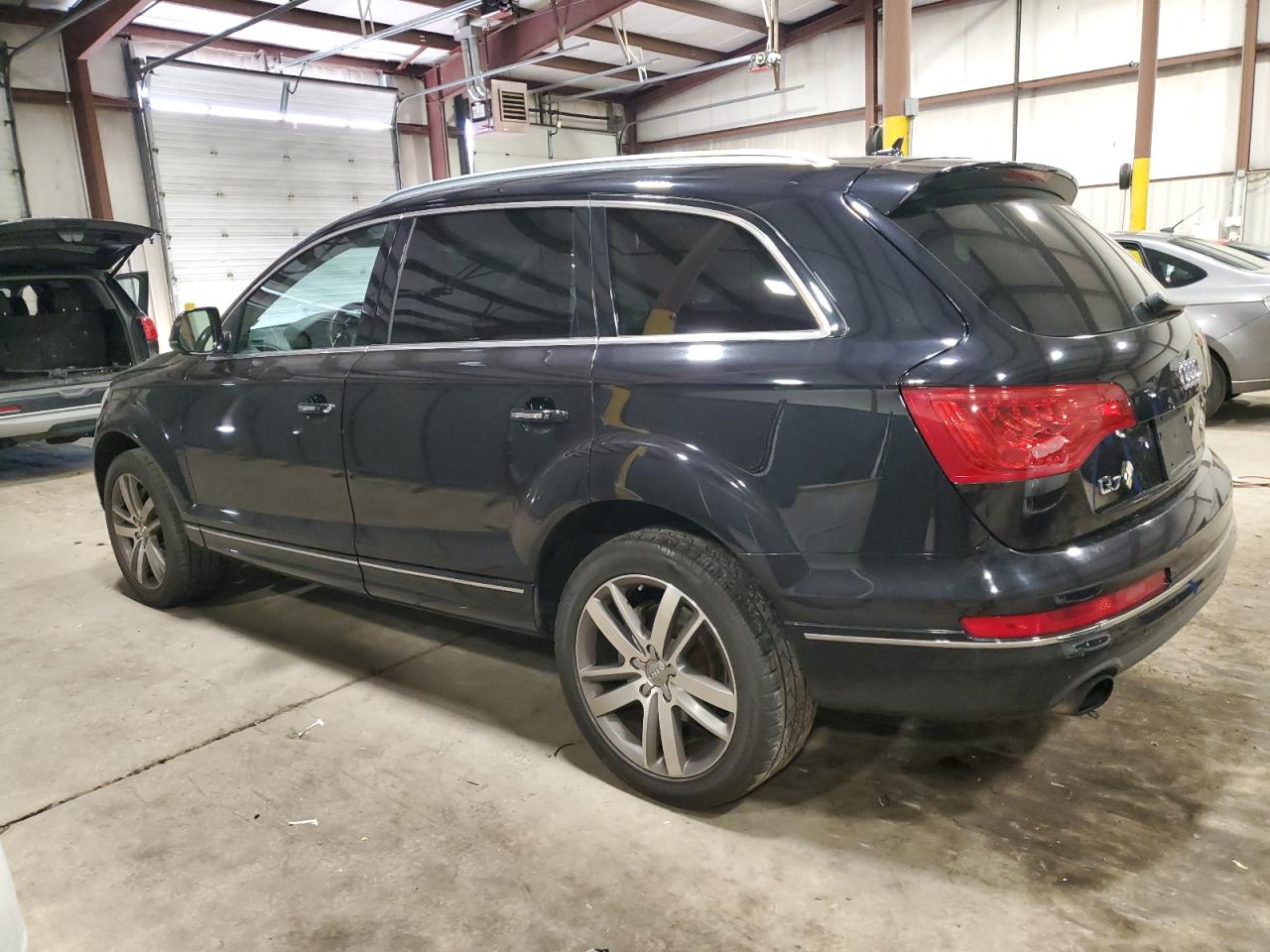 2015 Audi Q7 VIN WA1LGAFE0FD021184 Copart auction photo, front end damage thumbnail 2