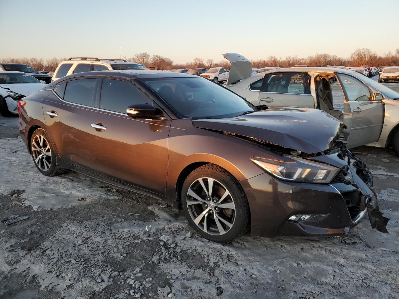 2016 Nissan Maxima VIN 1N4AA6APXGC380205 Copart auction photo, front end / minor dent/scratches damage thumbnail 4