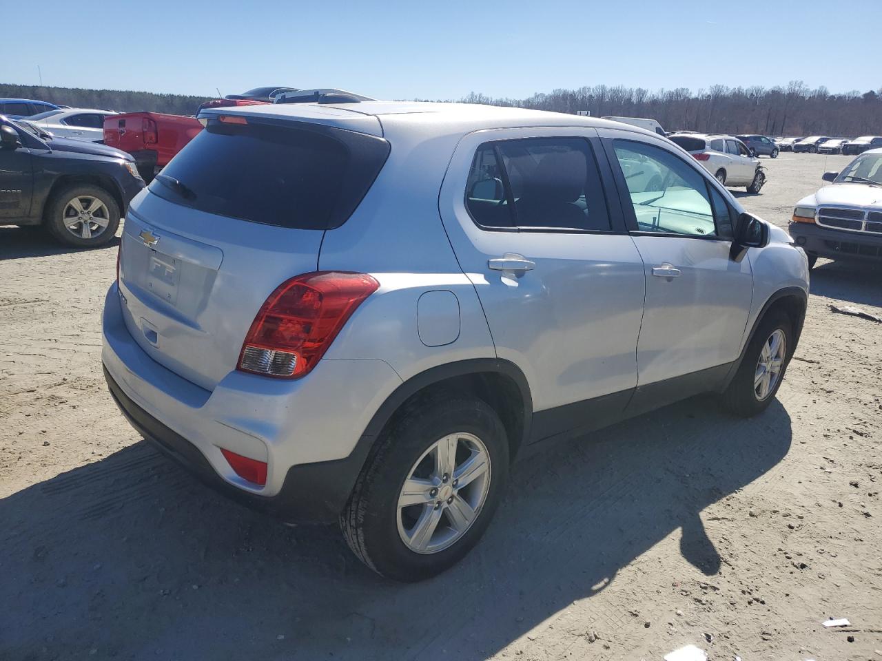 2022 Chevrolet Trax VIN KL7CJNSMXNB513370 Copart auction photo, front end damage thumbnail 3