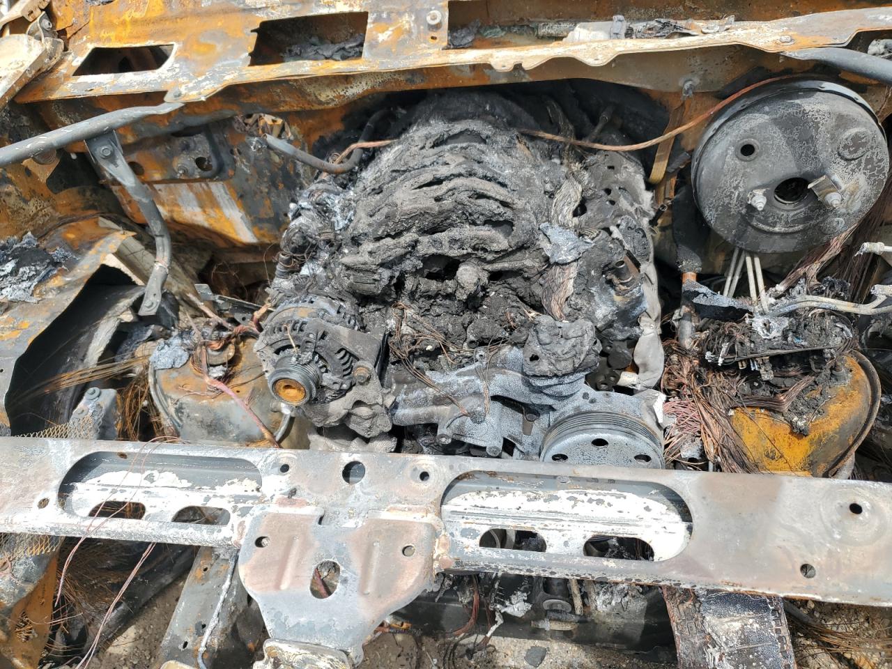 2017 Chevrolet Tahoe VIN 1GNSCCKC4HR356636 Copart auction photo, burn damage thumbnail 12