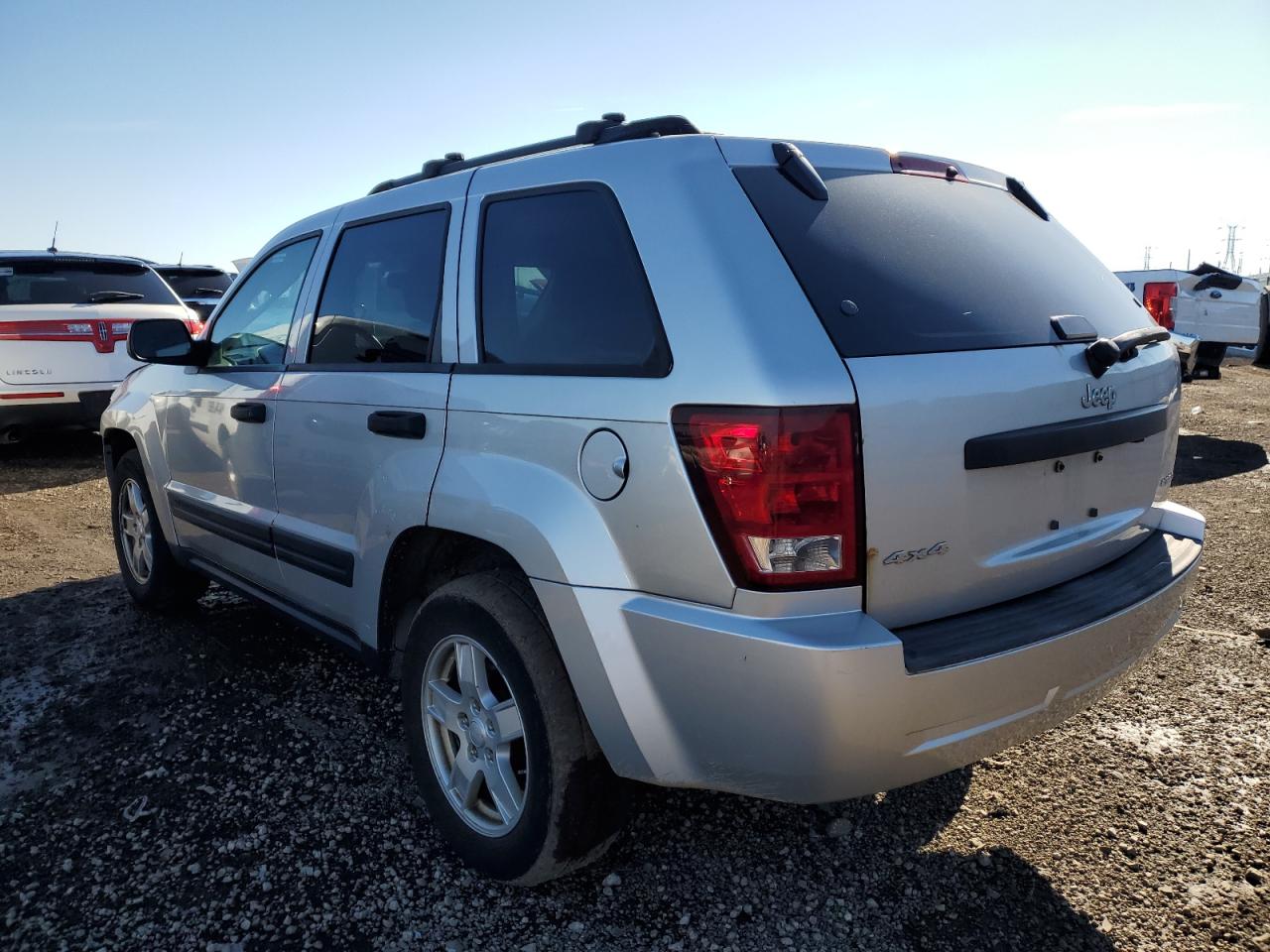 2005 Jeep Grand Cherokee VIN 1J4GR48K05C513878 Copart auction photo, front end damage thumbnail 2