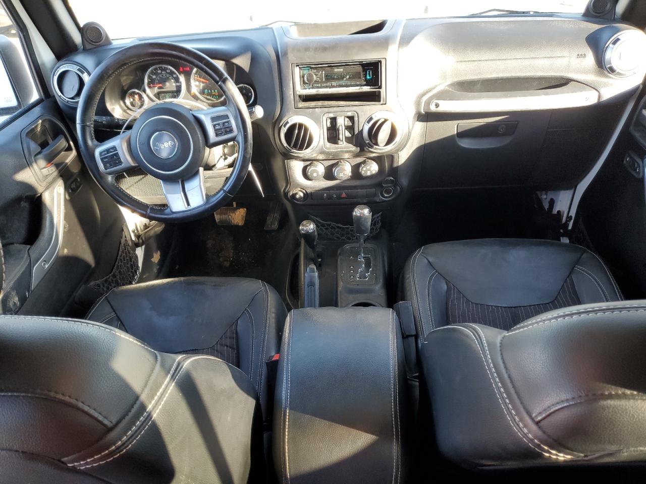 2013 Jeep Wrangler VIN 1C4BJWDG5DL602154 Copart auction photo, front end / minor dent/scratches damage thumbnail 8