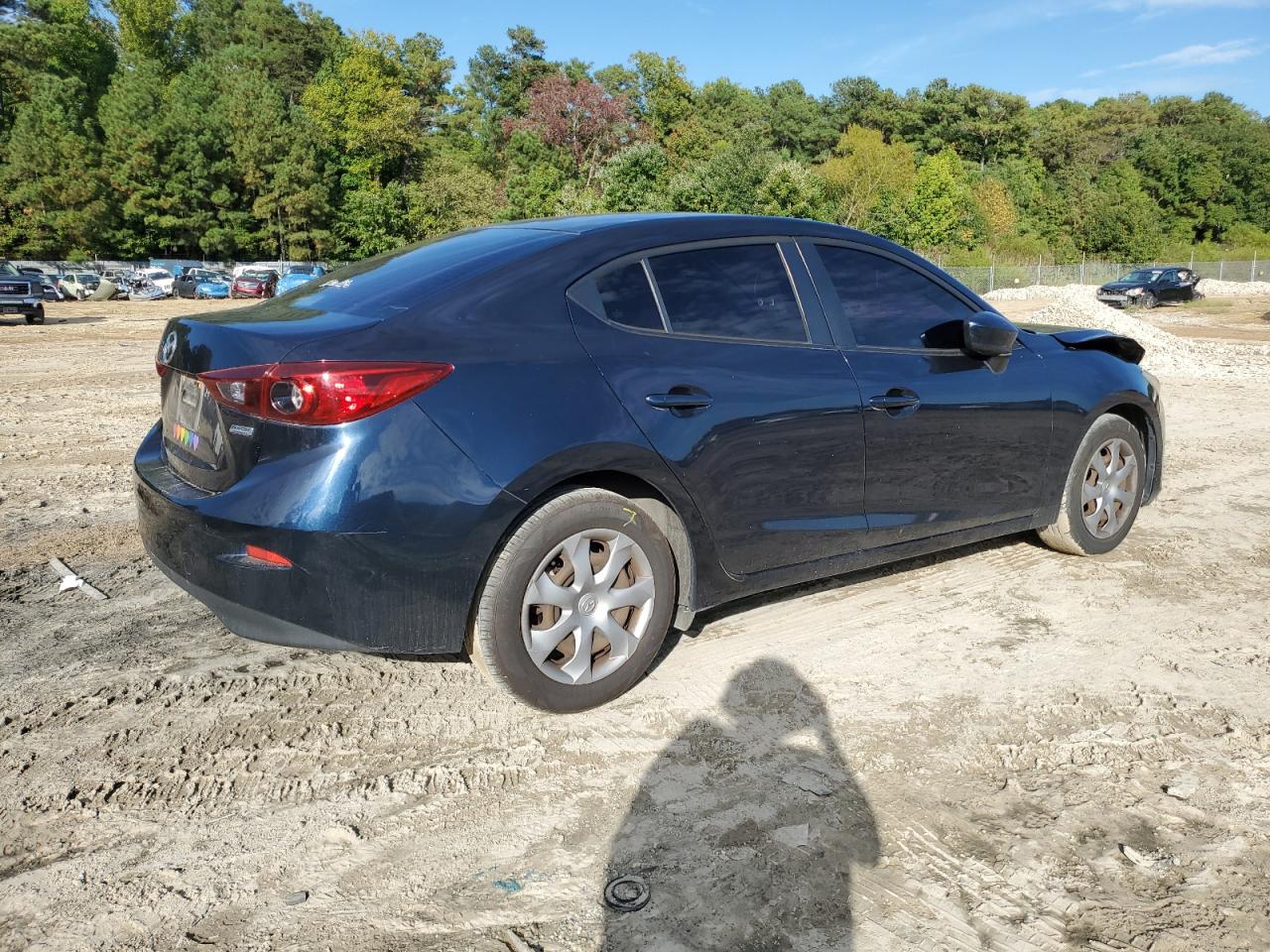 2014 Mazda 3 VIN JM1BM1U75E1183178 Copart auction photo, front end / minor dent/scratches damage thumbnail 3