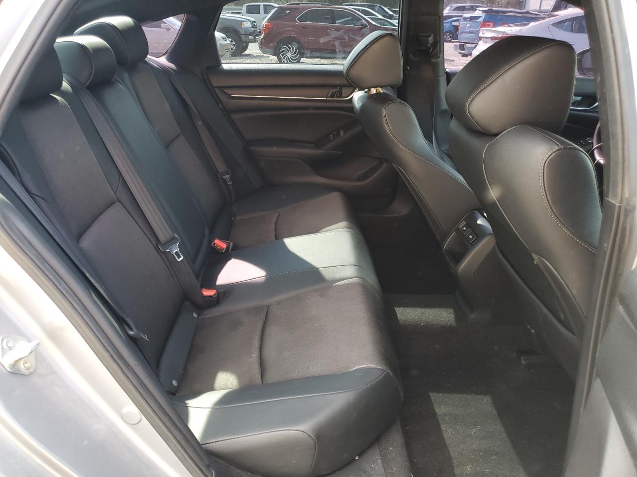 2022 Honda Accord VIN 1HGCV1F33NA051629 Copart auction photo, front end / side damage thumbnail 10