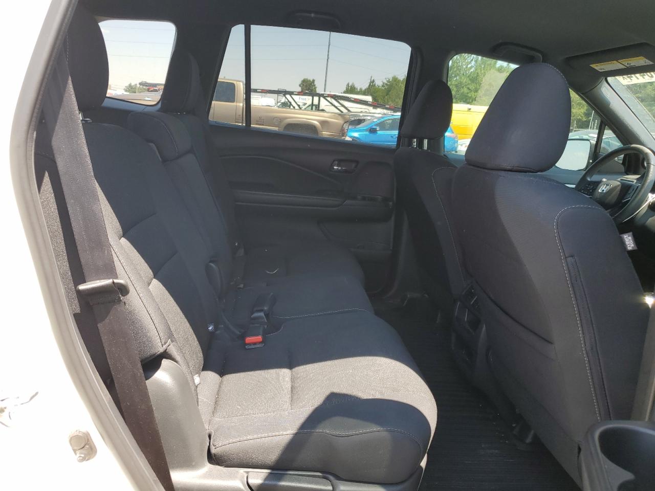 2019 Honda Passport VIN 5FNYF8H26KB006301 Copart auction photo, hail damage thumbnail 10