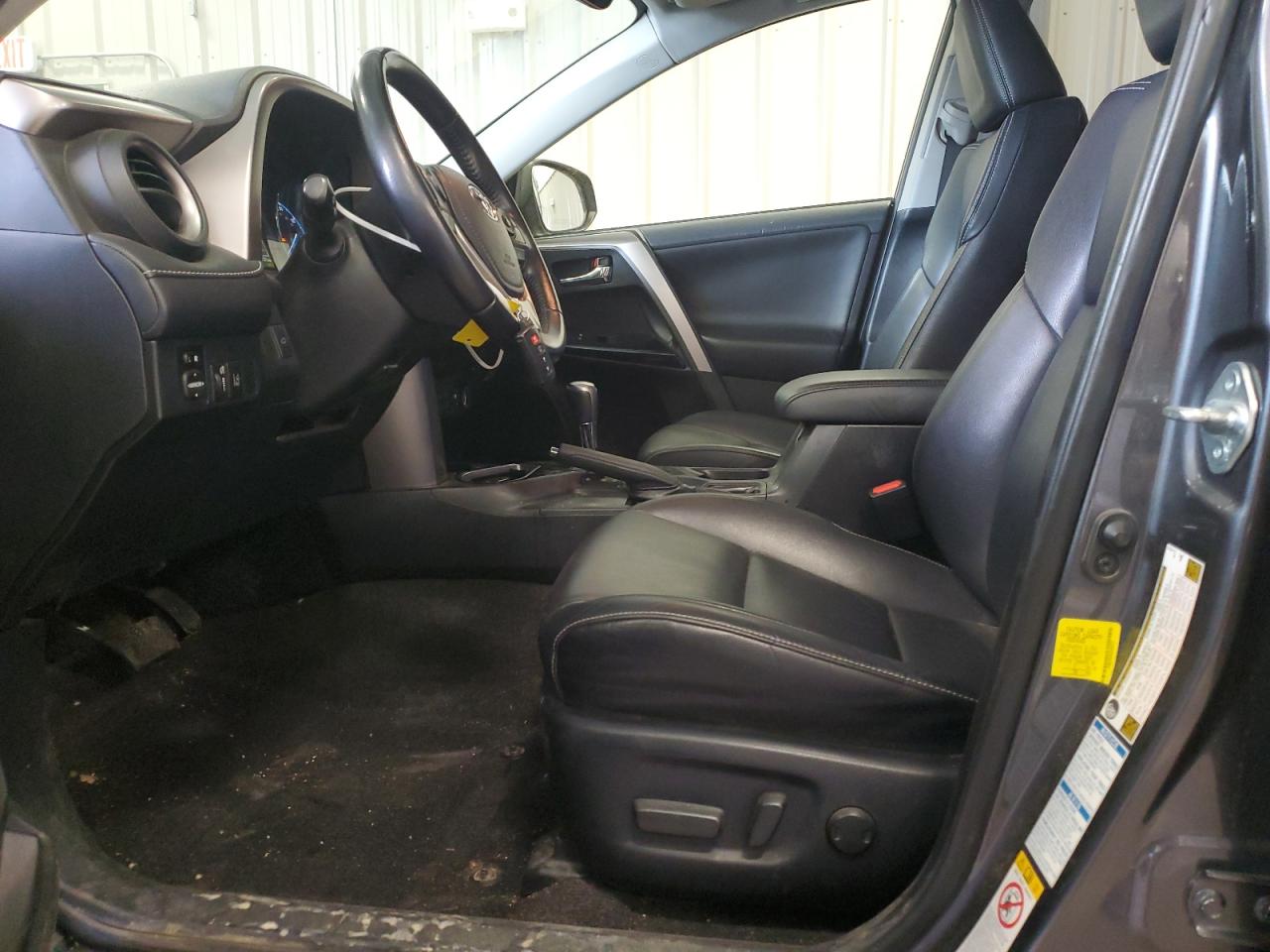 2016 Toyota RAV 4 VIN JTMDJREV4GD005373 Copart auction photo, side / front end damage thumbnail 7