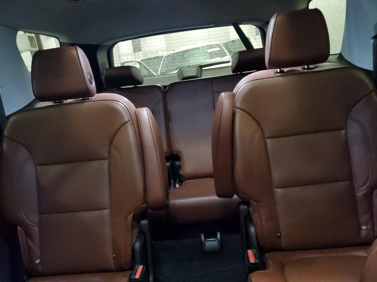 2018 Chevrolet Traverse VIN 1GNEVKKW6JJ140044 Copart auction photo, rear end damage thumbnail 10
