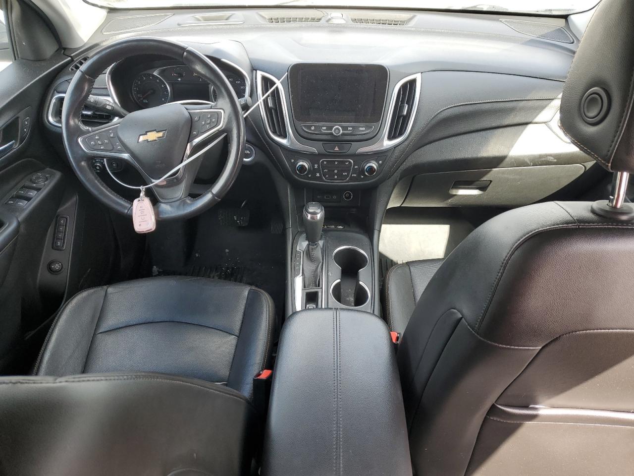 2020 Chevrolet Equinox VIN 3GNAXYEX3LS611682 Copart auction photo, rear end damage thumbnail 8