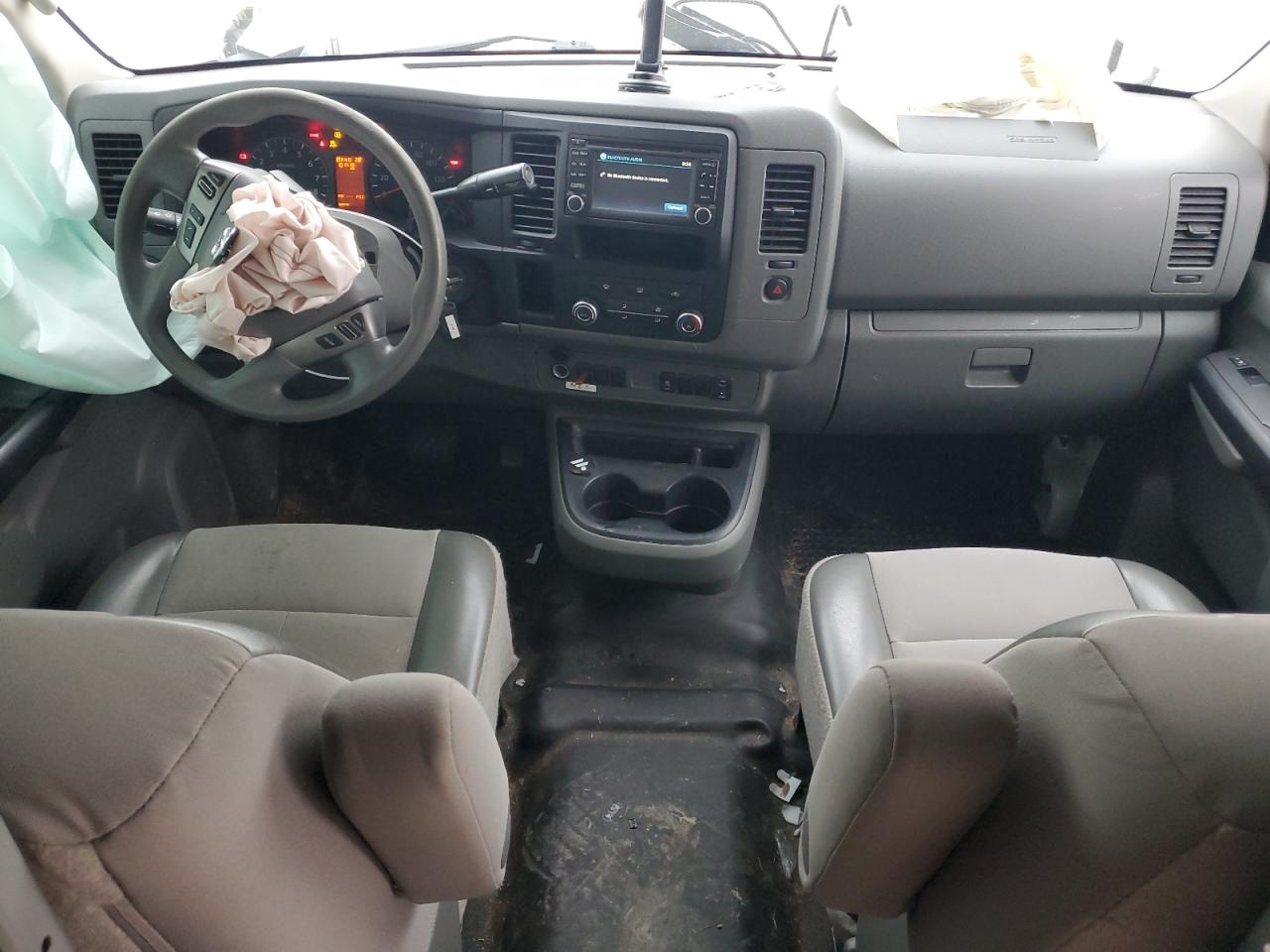 2016 Nissan NV VIN 1N6BF0KM1GN809511 Copart auction photo, front end damage thumbnail 8