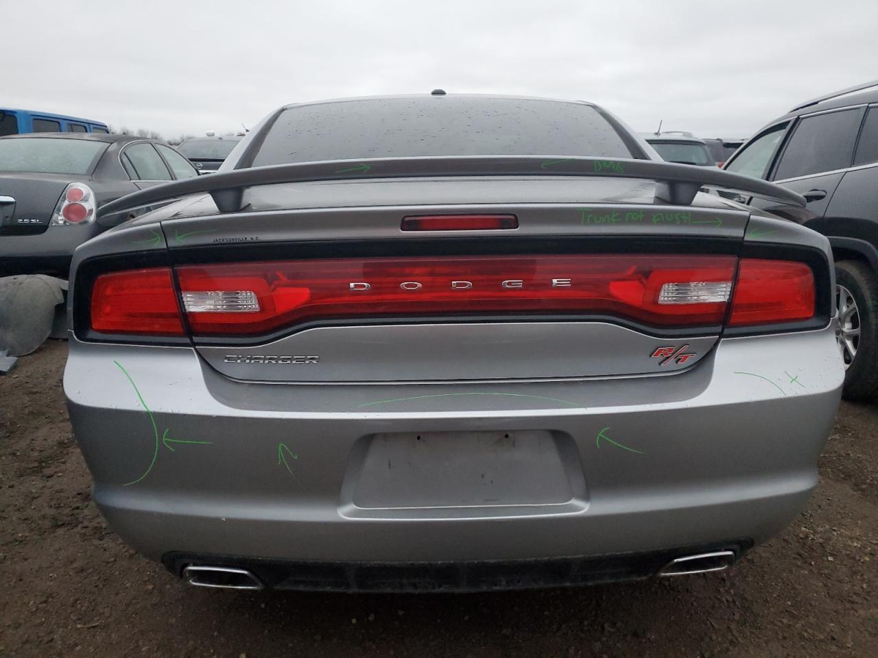 2011 Dodge Charger VIN 2B3CL5CT2BH521096 Copart auction photo, vandalism damage thumbnail 6