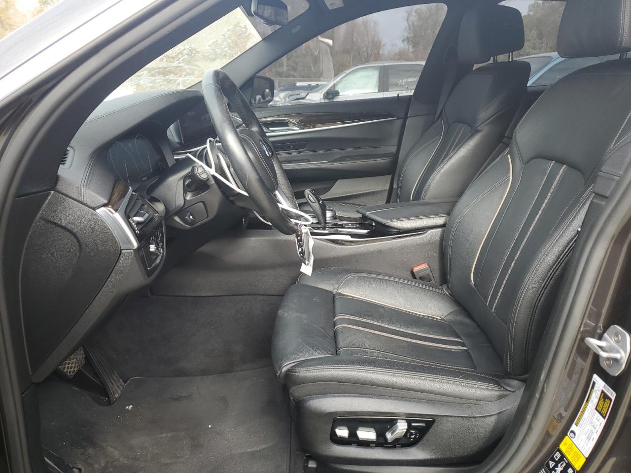2019 BMW 6er VIN WBAJV6C59KBK08320 Copart auction photo, front end / undercarriage damage thumbnail 7