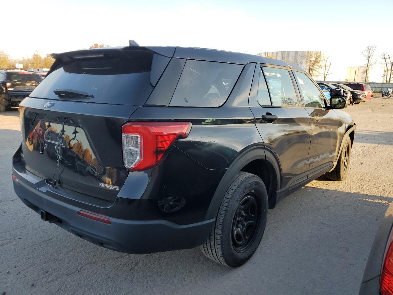 2020 Ford Explorer VIN 1FM5K8AB8LGD09351 Copart auction photo, front end / side damage thumbnail 3
