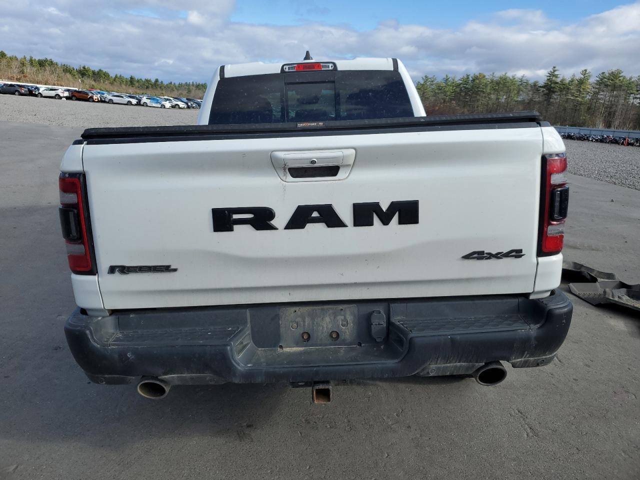 2019 RAM 1500 VIN 1C6SRFET7KN824093 Copart auction photo, front end / undercarriage damage thumbnail 6