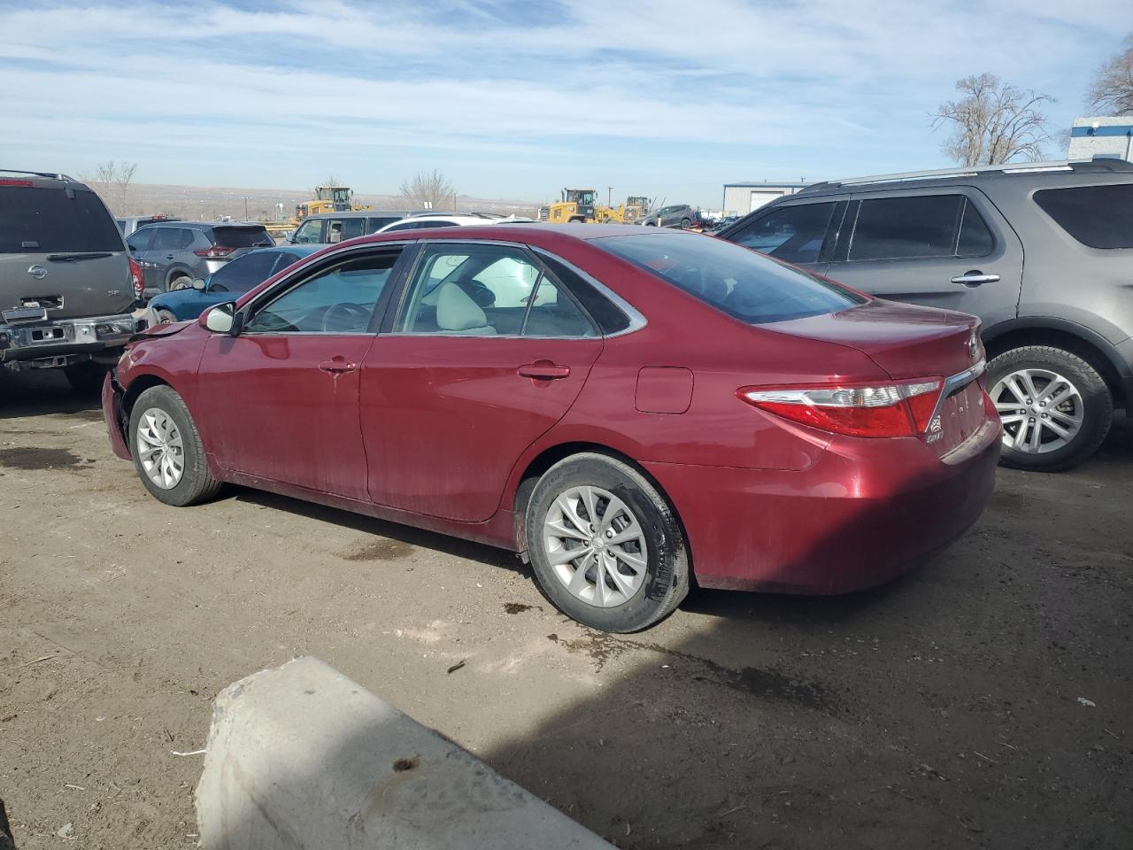 2017 Toyota Camry VIN 4T1BF1FK7HU715847 Copart auction photo, front end damage thumbnail 2