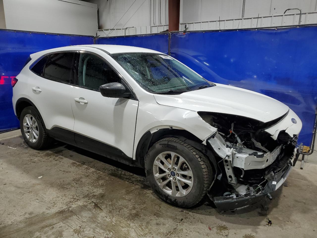 2022 Ford Escape VIN 1FMCU9G64NUA60875 Copart auction photo, front end damage thumbnail 4