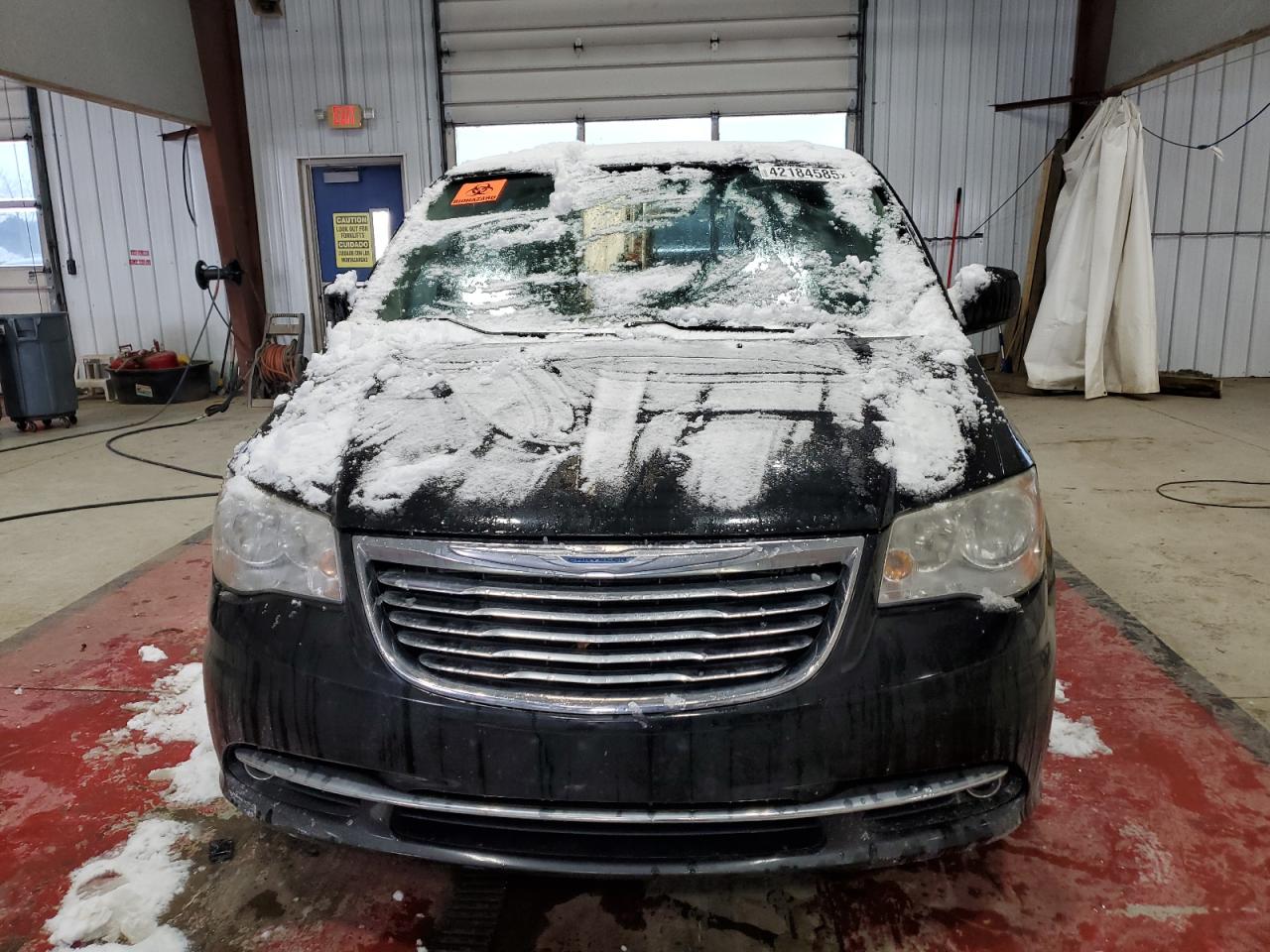 2014 Chrysler Town & Country VIN 2C4RC1BGXER360310 Copart auction photo, mechanical damage thumbnail 5