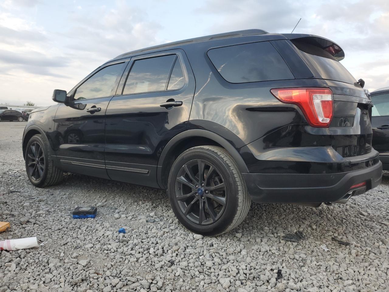 2018 Ford Explorer VIN 1FM5K7D84JGB29128 Copart auction photo, front end / minor dent/scratches damage thumbnail 2