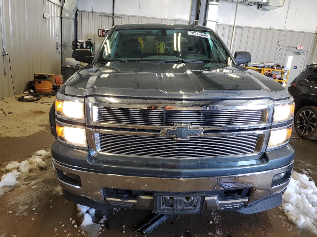2014 Chevrolet Silverado VIN 3GCUKREC0EG306606 Copart auction photo, front end damage thumbnail 5