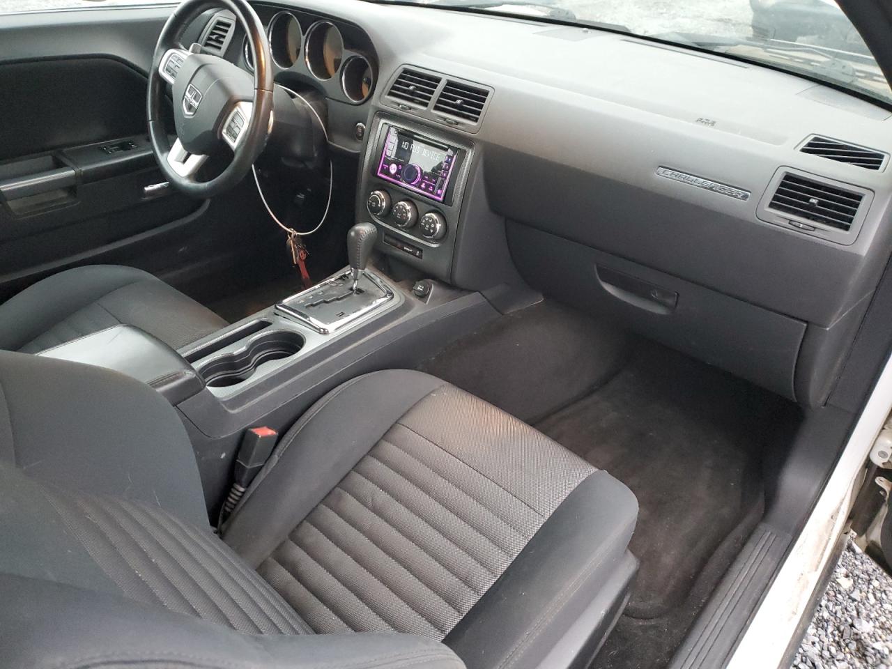 2014 Dodge Challenger VIN 2C3CDYBT7EH257624 Copart auction photo, front end / minor dent/scratches damage thumbnail 8