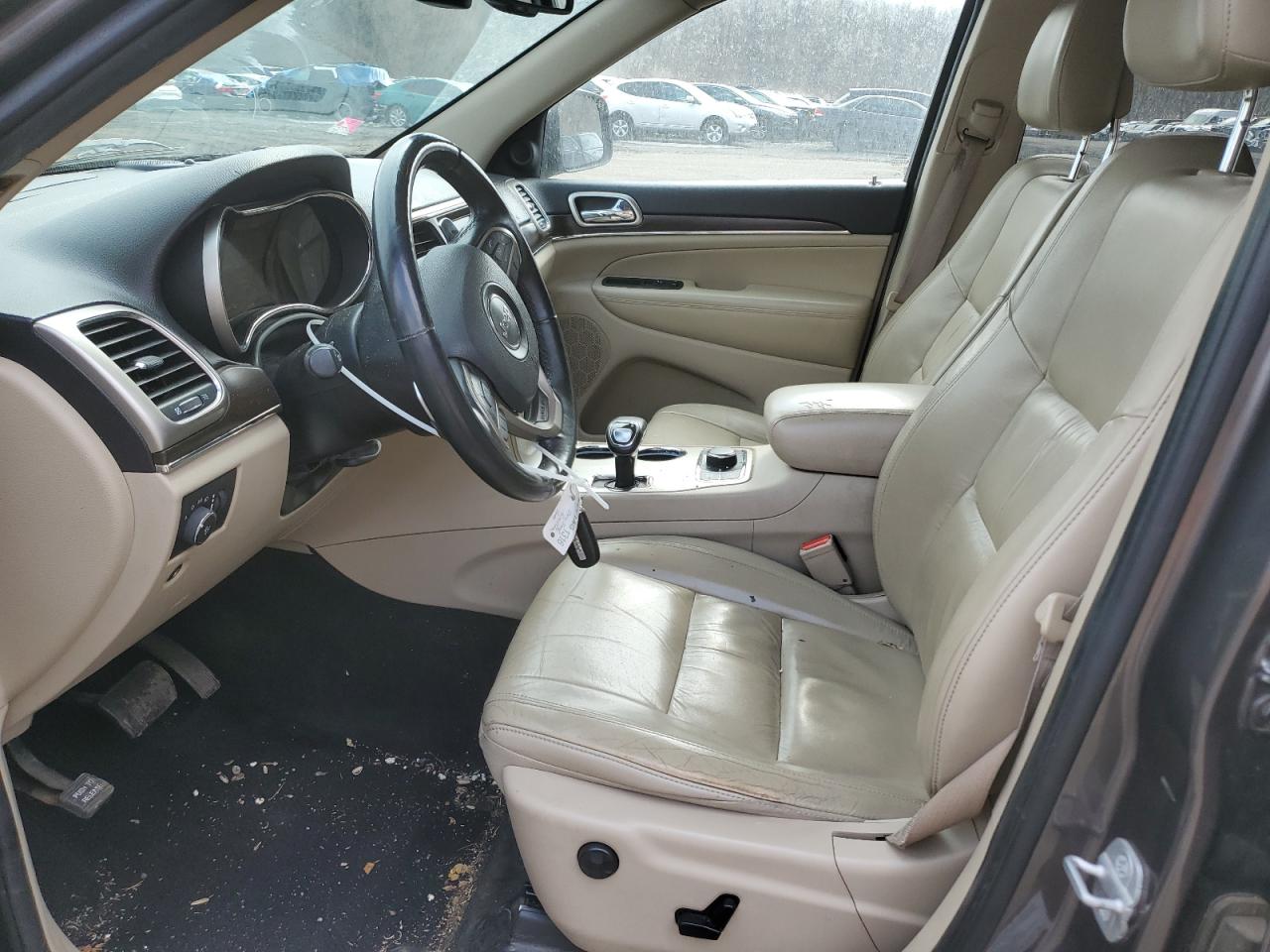 2014 Jeep Grand Cherokee VIN 1C4RJFBG3EC335082 Copart auction photo, front end / minor dent/scratches damage thumbnail 7